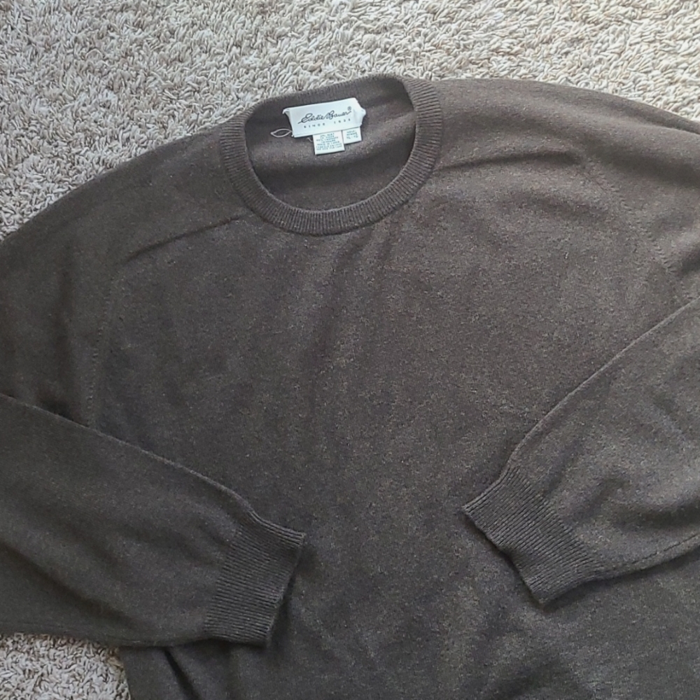 Eddie Bauer Vtg. 100% Cashmere Pullover Sweater Mens XL Dark Brown Euc